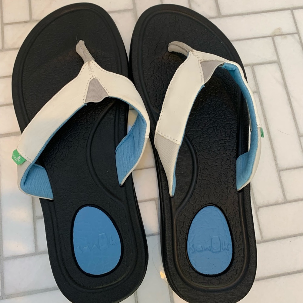 Sanuk White Women's Sandals size 7